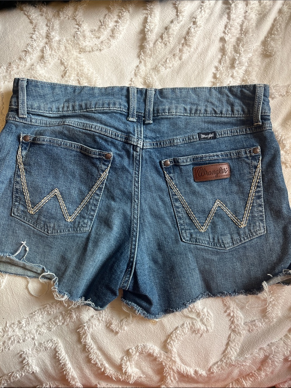 Wrangler Denim Cutoff Shorts in Blue with Signature Pocket Stitching